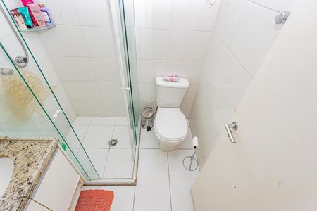 Apartamento à venda com 69m², 2 quartos e 2 vagas Apartamento à venda com 69m², 2 quartos e 2 vagasBanheiro Social