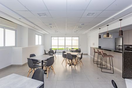 Apartamento à venda com 69m², 2 quartos e 2 vagas Apartamento à venda com 69m², 2 quartos e 2 vagasÁrea comum - Salão de festas