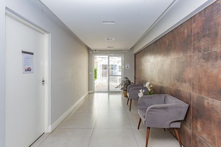 Apartamento à venda com 69m², 2 quartos e 2 vagas Apartamento à venda com 69m², 2 quartos e 2 vagasHall de entrada