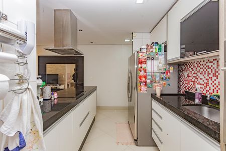 Apartamento à venda com 69m², 2 quartos e 2 vagas Apartamento à venda com 69m², 2 quartos e 2 vagasCozinha