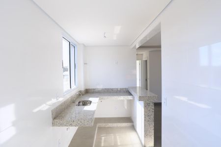 Apartamento à venda com 73m², 2 quartos e 2 vagas Apartamento à venda com 73m², 2 quartos e 2 vagasCozinha e Área de Serviço