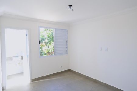 Apartamento à venda com 73m², 2 quartos e 2 vagas Apartamento à venda com 73m², 2 quartos e 2 vagasSuíte