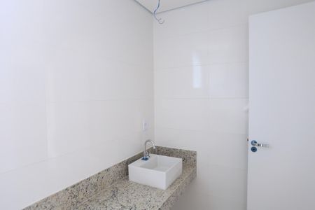 Apartamento à venda com 73m², 2 quartos e 2 vagas Apartamento à venda com 73m², 2 quartos e 2 vagasBanheiro