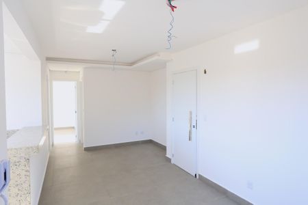 Sala de apartamento à venda com 2 quartos, 73m² em Esplanada, Belo Horizonte