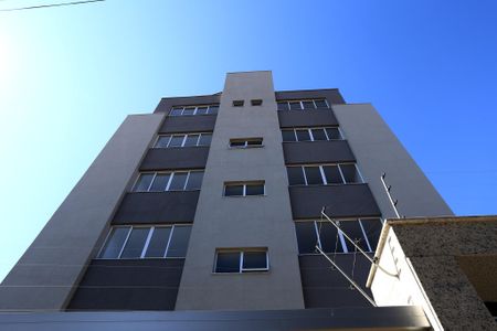 Apartamento à venda com 73m², 2 quartos e 2 vagas Apartamento à venda com 73m², 2 quartos e 2 vagasFachada