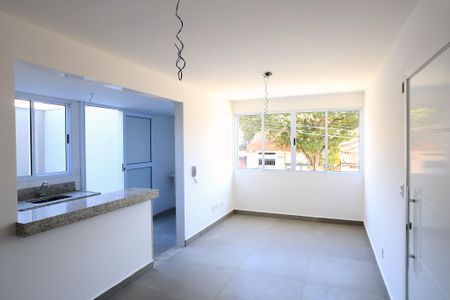 Sala de apartamento à venda com 2 quartos, 93m² em Esplanada, Belo Horizonte