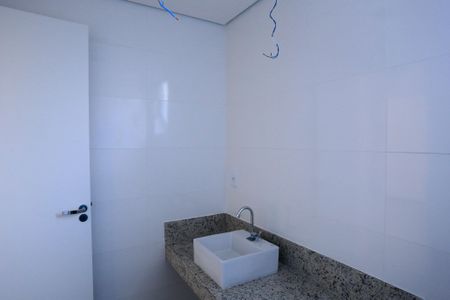 Apartamento à venda com 93m², 2 quartos e 2 vagas Apartamento à venda com 93m², 2 quartos e 2 vagasBanheiro