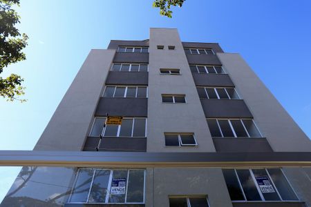 Apartamento à venda com 93m², 2 quartos e 2 vagas Apartamento à venda com 93m², 2 quartos e 2 vagasFachada