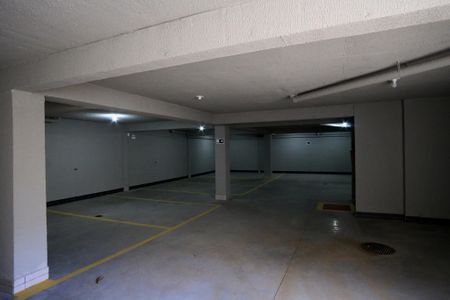 Apartamento à venda com 93m², 2 quartos e 2 vagas Apartamento à venda com 93m², 2 quartos e 2 vagasGaragem