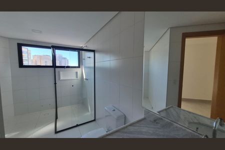 Apartamento à venda com 160m², 3 quartos e 3 vagasBanheiro 1