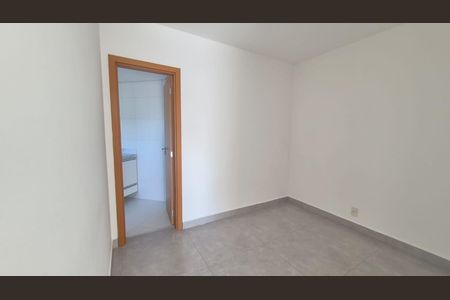 Apartamento à venda com 160m², 3 quartos e 3 vagasQuarto