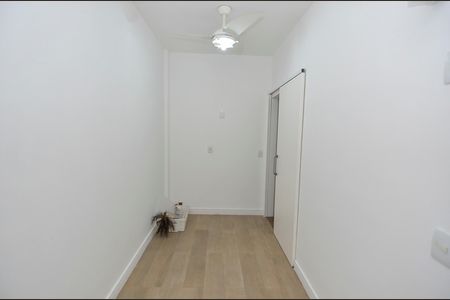 Apartamento à venda com 50m², 2 quartos e 1 vaga Apartamento à venda com 50m², 2 quartos e 1 vagaSuíte