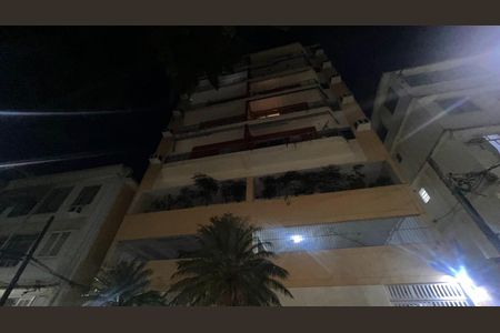 Apartamento à venda com 50m², 2 quartos e 1 vaga Apartamento à venda com 50m², 2 quartos e 1 vagaFachada