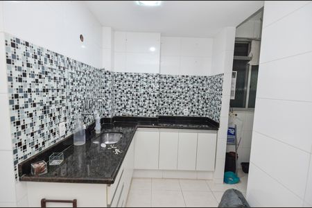 Apartamento à venda com 50m², 2 quartos e 1 vaga Apartamento à venda com 50m², 2 quartos e 1 vagaCozinha