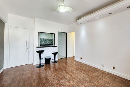 Sala de apartamento à venda com 2 quartos, 51m² em Tijuca, Rio de Janeiro