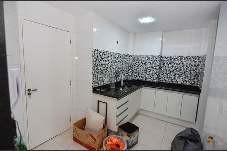 Apartamento à venda com 50m², 2 quartos e 1 vaga Apartamento à venda com 50m², 2 quartos e 1 vagaCozinha