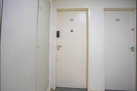 Apartamento para alugar com 45m², 2 quartos e 1 vaga Apartamento para alugar com 45m², 2 quartos e 1 vagaEntrada