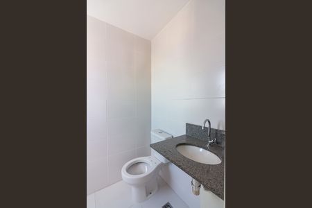 Apartamento à venda com 64m², 2 quartos e 2 vagas Apartamento à venda com 64m², 2 quartos e 2 vagasBanheiro social