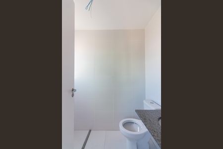 Apartamento à venda com 64m², 2 quartos e 2 vagas Apartamento à venda com 64m², 2 quartos e 2 vagasBanheiro social