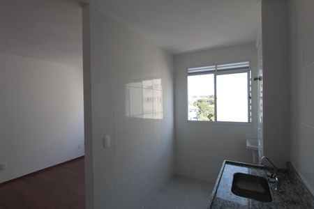 Apartamento para alugar com 47m², 2 quartos e 1 vagaCozinha e Área de Serviço