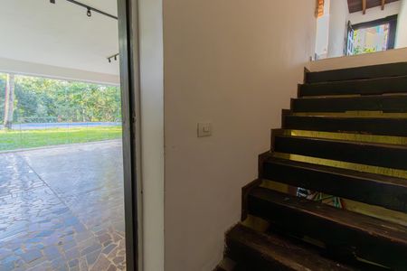 Casa de condomínio para alugar com 213m², 4 quartos e 4 vagas Casa de condomínio para alugar com 213m², 4 quartos e 4 vagasChurrasqueira