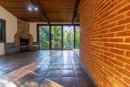 Casa de condomínio para alugar com 213m², 4 quartos e 4 vagas Casa de condomínio para alugar com 213m², 4 quartos e 4 vagasSala