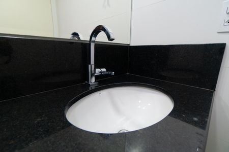 Apartamento para alugar com 62m², 2 quartos e 1 vagaBanheiro Social