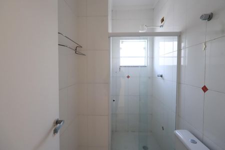 Casa para alugar com 91m², 2 quartos e 2 vagasBanheiro