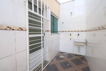 Casa para alugar com 91m², 2 quartos e 2 vagasÁrea de Serviço