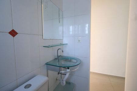 Casa para alugar com 91m², 2 quartos e 2 vagasBanheiro