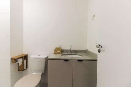 Studio para alugar com 27m², 1 quarto e sem vaga Studio para alugar com 27m², 1 quarto e sem vagaBanheiro
