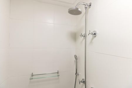 Banheiro  de kitnet/studio para alugar com 1 quarto, 27m² em Vila Matilde, São Paulo