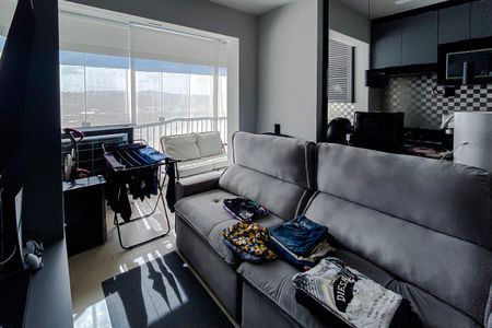 Sala de apartamento para alugar com 2 quartos, 55m² em Vila Anastácio, São Paulo