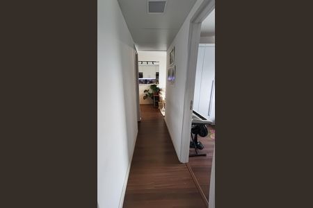 Apartamento à venda com 68m², 3 quartos e 2 vagas Apartamento à venda com 68m², 3 quartos e 2 vagasCorredor