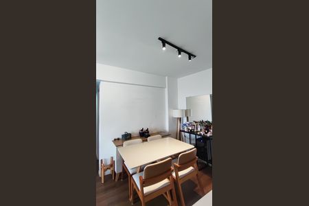 Apartamento à venda com 68m², 3 quartos e 2 vagas Apartamento à venda com 68m², 3 quartos e 2 vagasSala de Jantar