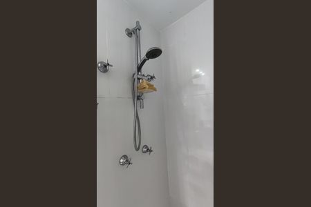 Apartamento à venda com 68m², 3 quartos e 2 vagas Apartamento à venda com 68m², 3 quartos e 2 vagasBanheiro