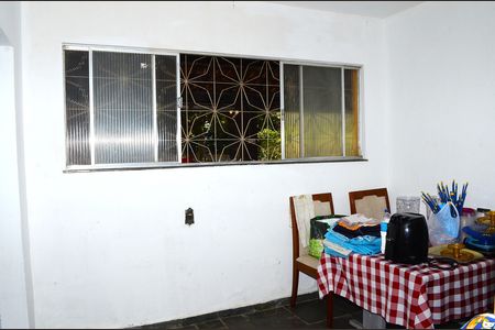 Cozinha de casa à venda com 2 quartos, 450m² em Pousada Santo Antonio, Belo Horizonte