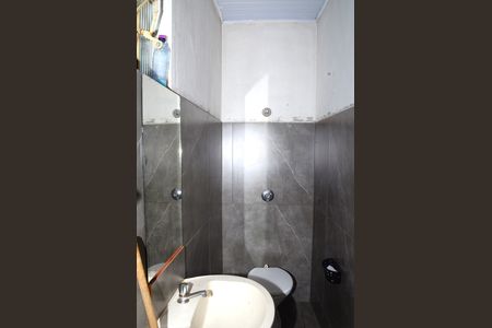 Casa à venda com 450m², 2 quartos e 8 vagascasa 2