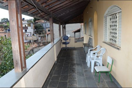 Casa à venda com 450m², 2 quartos e 8 vagasVaranda da Sala