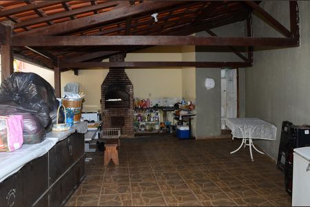 Casa à venda com 450m², 2 quartos e 8 vagasÁrea gourmet