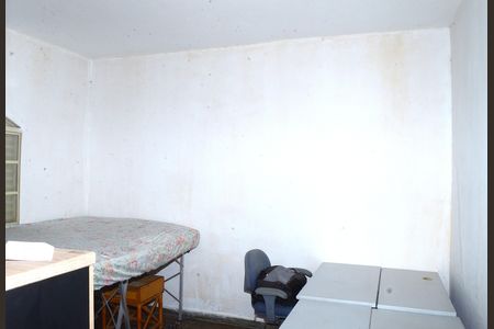 Casa à venda com 450m², 2 quartos e 8 vagasQuarto 2