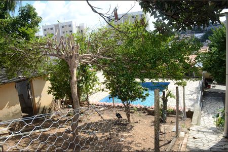 Casa à venda com 450m², 2 quartos e 8 vagasÁrea externa