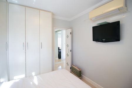 Apartamento à venda com 46m², 1 quarto e 1 vaga Apartamento à venda com 46m², 1 quarto e 1 vagaQuarto