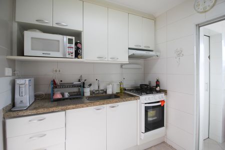 Apartamento à venda com 46m², 1 quarto e 1 vaga Apartamento à venda com 46m², 1 quarto e 1 vagaCozinha