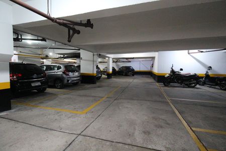 Apartamento à venda com 46m², 1 quarto e 1 vaga Apartamento à venda com 46m², 1 quarto e 1 vagaGaragem