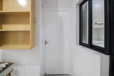 Apartamento à venda com 127m², 3 quartos e 2 vagasBanheiro de serviço