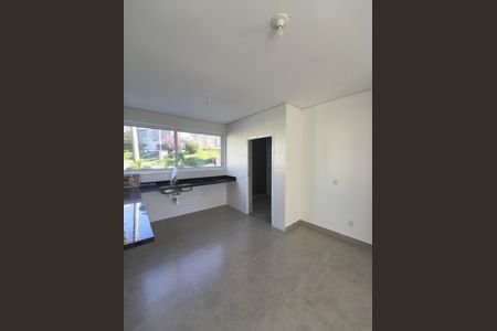 Cozinha de apartamento para alugar com 2 quartos, 47m² em Cidade São Pedro - Gleba B, Santana de Parnaíba