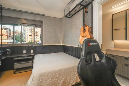Apartamento à venda com 159m², 3 quartos e 2 vagasQuarto 2 - Suíte
