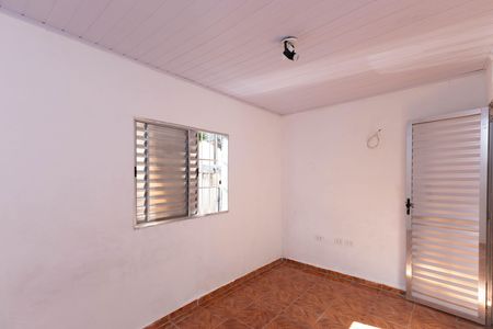 Casa para alugar com 36m², 1 quarto e sem vaga Casa para alugar com 36m², 1 quarto e sem vagaQuarto