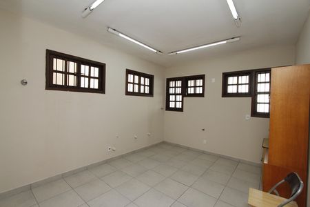 Casa à venda com 350m², 4 quartos e 5 vagasCozinha